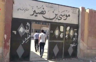 L'éducation à al-Raqqa : des programmes bourrés de violence ou rien