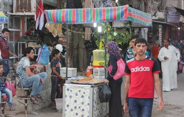 Bazarên vejandî yên Remadî careke din bi çalakiyan bicoş bûne. [Seyif Ehmed/Diyaruna]