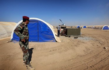 العراق يستعد لإخلاء ̓ما لا يقل عن 300 ألفʻ مواطن من الموصل