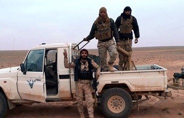 پیروزی گروه مخالفین سوری در برابر داعش در بیابان الحماد