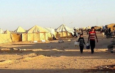 Al-Rukban camp refugees struggle to survive