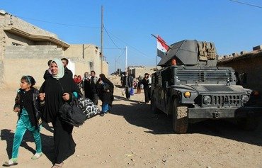 ISIS turns on civilians as Mosul battle nears end