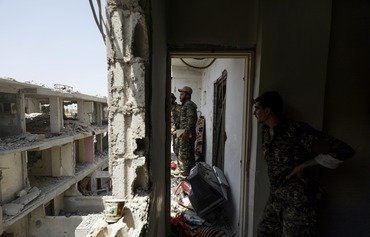SDF advances south of ISIS stronghold al-Raqa