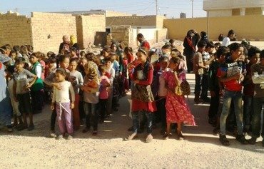 Le conseil civil d'al-Tabqa commence à rouvrir des écoles