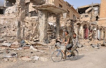 Zêrevan: "Xilafeta DAIŞê" li Sûriyê ji hev ket