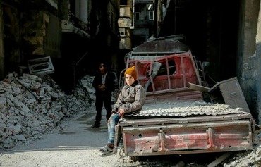 Embattled Eastern Ghouta residents refuse to leave