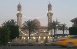 أهالي الأنبار ينعشون تقاليد رمضان