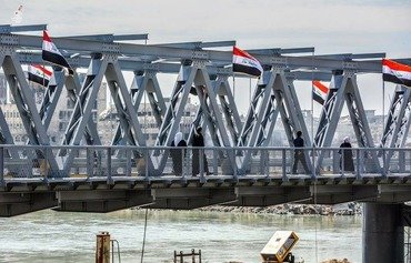 Iraq moves ahead with reconstruction projects