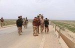 العراق يحشد المزيد من القوات لتحصين حدوده مع سوريا