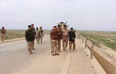 عراق نیروهای بیشتری را جهت تقویت مرز خود با سوریه بسیج کرد