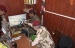 Les forces irakiennes arrêtent sept éléments de l'EIIS arrivés en Irak depuis la Syrie