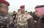 قيادة نينوى تسلح سكان البلدات النائية