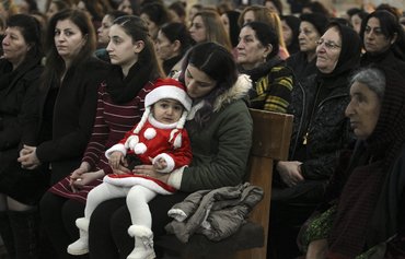 مسيحيو العراق يلغون احتفالات الميلاد تضامنا مع الاحتجاجات