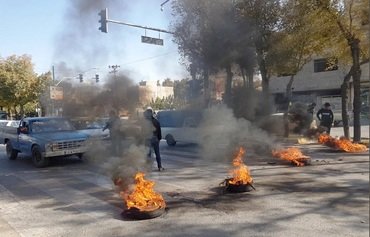 إيران تستعين بالميليشيات العراقية لقمع الاحتجاجات على أراضيها