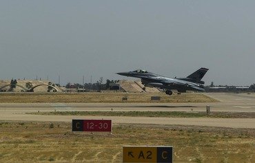 Des frappes aériennes irakiennes tuent six membres de l'EIIS