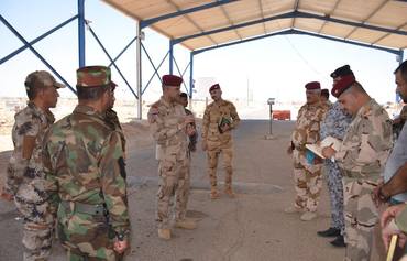 ارتش عراق امنیت یک بزرگراه بین‌المللی منتهی به عربستان سعودی را تامین می‌کند