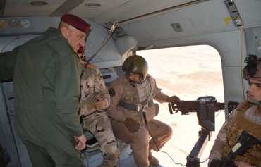 Des hélicoptères irakiens frappent une cachette de l'EIIS dans l'ouest de l'Anbar