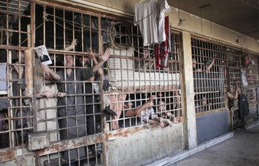 'La Mort guette à tout moment' à l'intérieur de la prison de Saydnaya