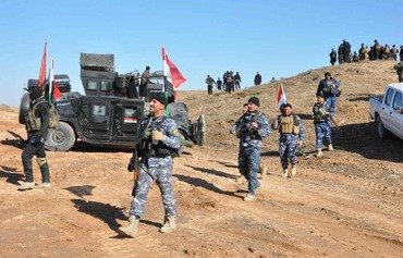 پلیس عراق داعش را در مناطق بیابانی دیالی تعقیب می کند