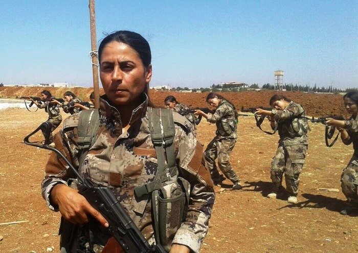 These Women Are Kurdish Peshmerga Fighters, Not The Indian Army