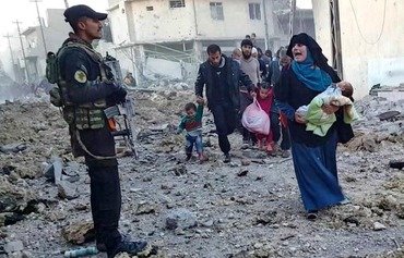 داعش تحتمي بالأطفال في غربي الموصل