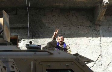 ISIS holdouts in al-Raqa can 'surrender or die'