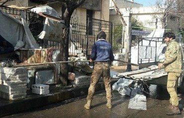 هيئة تحرير الشام تعوق الباعة المتجولين في إدلب