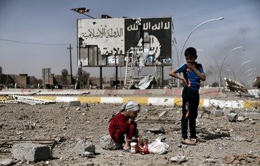 العراق يحقق في بيع أطفال أيتام لداعش