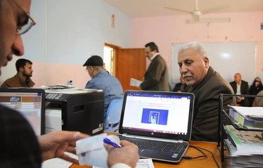 Iraqis hope for change as elections draw near