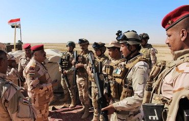 Iraqi forces step up activity along Syria border