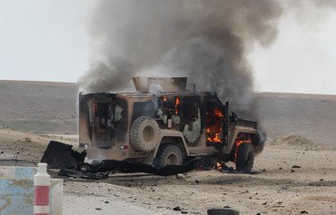 یک کاروان مخالف داعش در شمال شرق الحسکه هدف حمله قرار گرفت