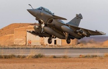 طيران التحالف يدمر ثمانية أوكار لداعش في محافظة صلاح الدين