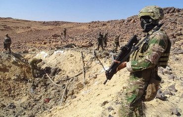 القوات العراقية تلاحق فلول داعش في وادي حوران