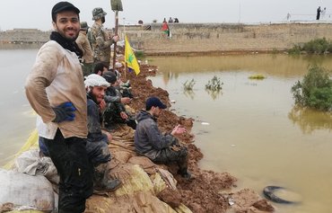 الميليشيات الأجنبية تثير التوترات في إيران عقب الفيضانات
