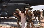 Les forces irakiennes détruisent deux camps de l'EIIS dans le désert de l'Anbar