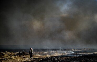 کوردانی سوریا نیگەرانن لە ئاگری كێڵگه‌كانی گەنم نزیك وێستگەکانی نەوت