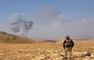 در یک حمله هوایی ائتلاف به جنوب نینوا 16 شبه نظامی داعش کشته شدند