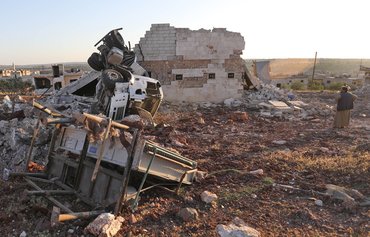 استان ادلب، هدف بمباران نیروهای حکومتی و «زندانی برای مردان آزاد» است