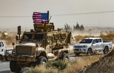 القوات الأميركية تبدأ انسحابها من الحدود السورية