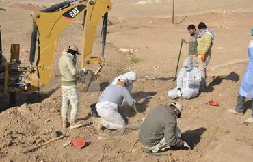 العراق يحقق في مقبرة جماعية لداعش قرب تلعفر