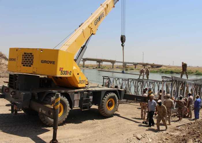 Iraqi forces support reconstruction efforts