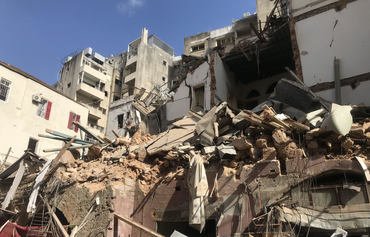 Mired in crisis, Beirut residents rail against Hizbullah