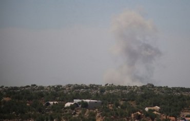Russian strikes on Idlib draw humanitarian disaster warning