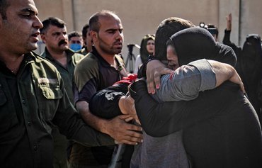 آزاد شدن ٦٠٠ زندانی مرتبط با داعش توسط کردهای سوریه