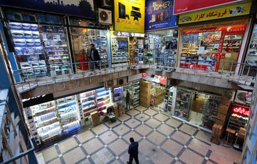 Teetering Iranian economy threatens future of Islamic Republic