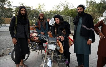Russia hedges bets in Afghanistan