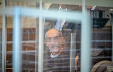 محاكمة ضابط سوري متهم بالإشراف على 58 جريمة في ألمانيا