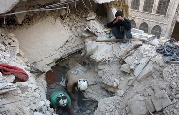 'الضربات المزدوجة': كيف تضاعف سوريا وروسيا الإرهاب والخسائر البشرية