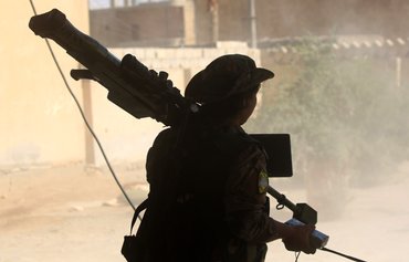 پاکسازی الرقه از پس‌مانده‌های داعش توسط نیروهای کردی