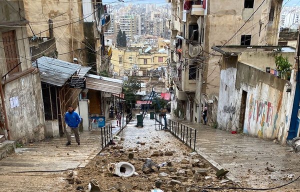 تسبب الزلزال الذي ضرب سوريا وشمالي سوريا أيضا بأضرار في عدد من المدن اللبنانية، ولا سيما طرابلس. [منظمة يوتوبيا]
